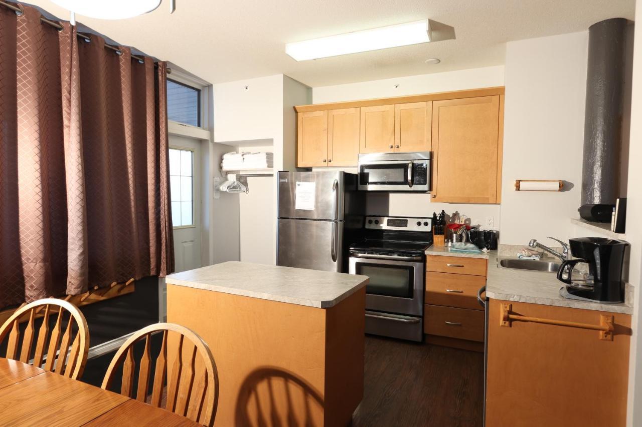 סילבר סטאר The Pinnacles Suites & Townhomes מראה חיצוני תמונה
